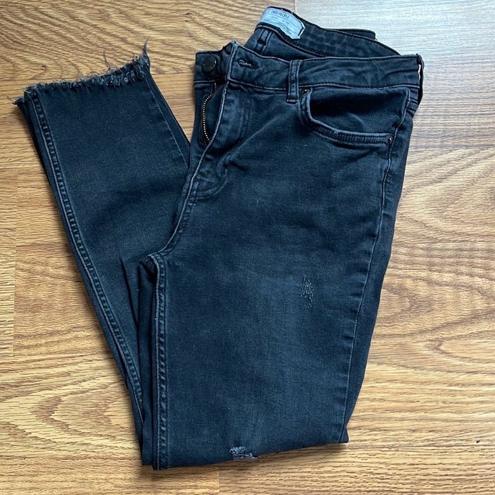 Free People | Distressed Jeans